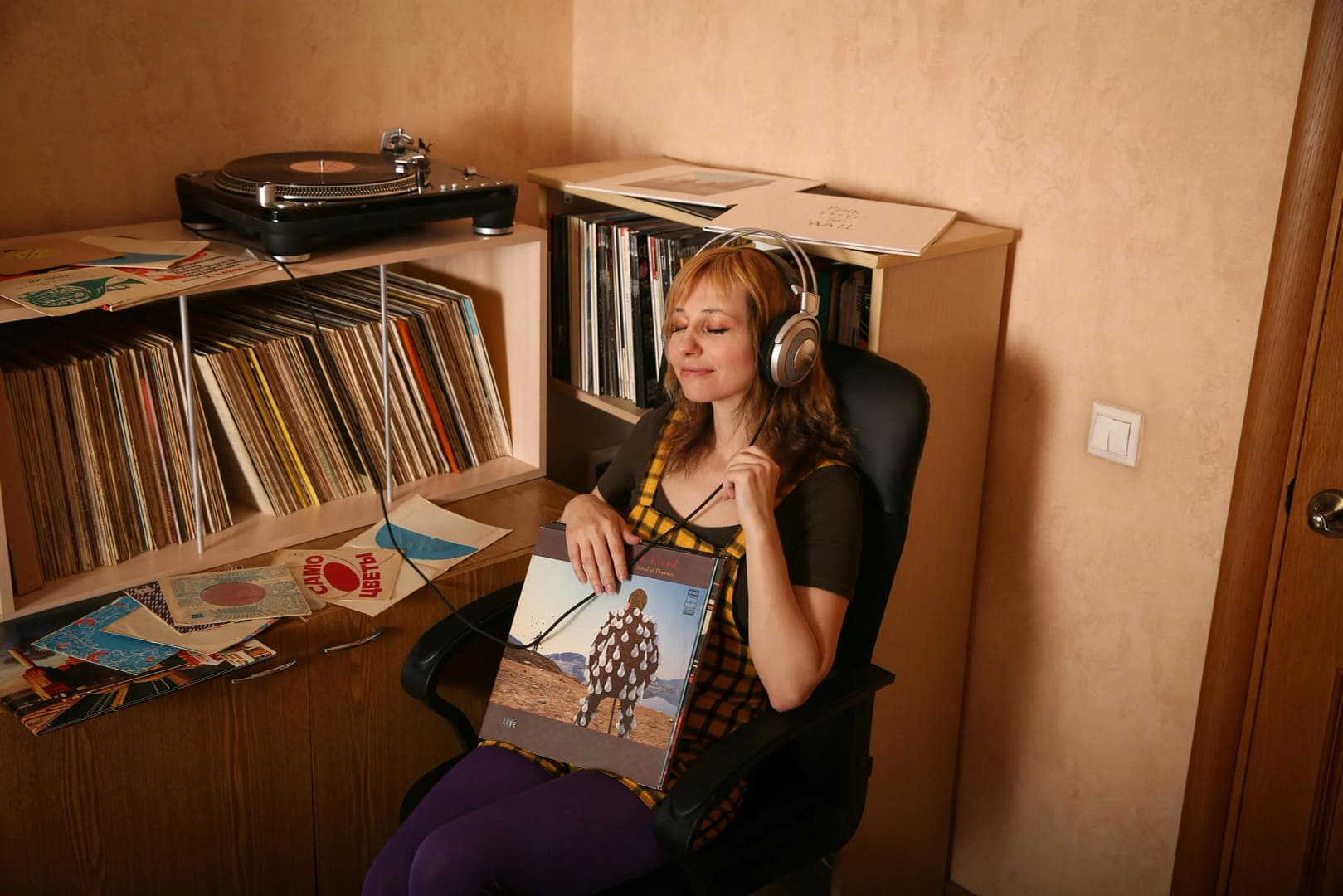 How to store vinyl records